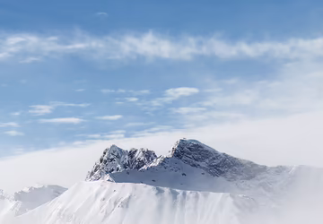 Ursprung unseres Alpenmineralwassers Auf 3.509 Höhenmetern entspring unser Alpenmineralwasser