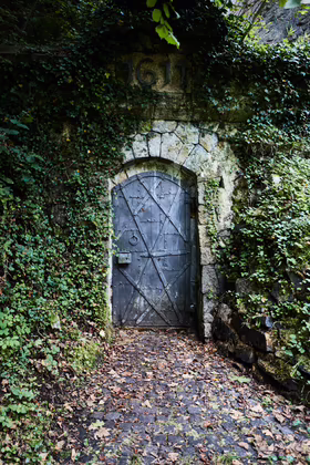 Eingang zur Quelle von ALPQUELL